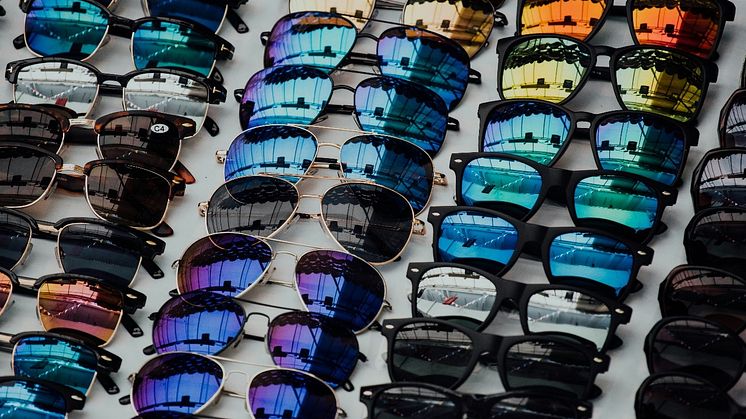 Advarer mot billigsolbriller: - Selges uten UV-beskyttelse