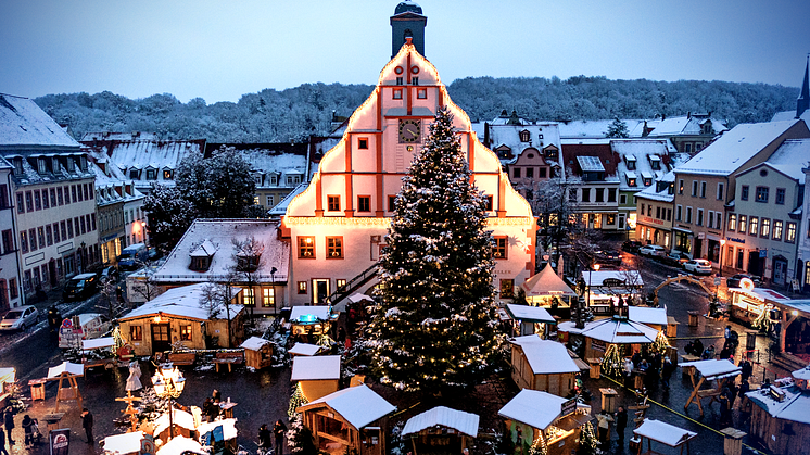 Der Weihnachtsmarkt in Grimma sowie viele weitere Märkte in der Region Leipzig öffnen ihre Pforten - Foto: Antje Blümel