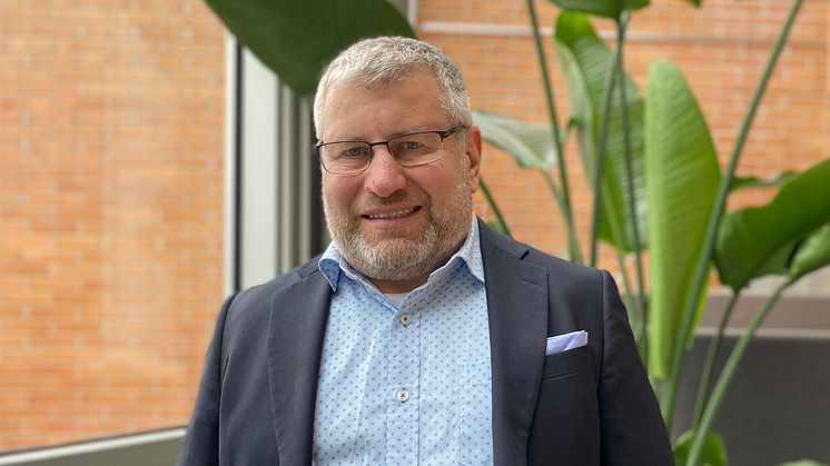 Eitan Frankental är styrelseordförande i Green Dent