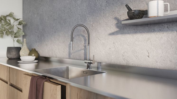 Gustavsberg_Estetic_Kitchen_Mixer_Pull-off_Chrome