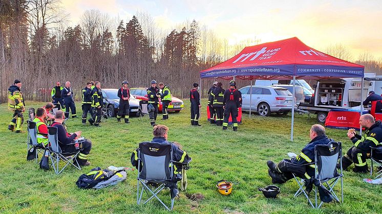 Volontärer från RRT stödjer Räddningstjänsten Gislaved-Gnosjö med mat under kårövningar