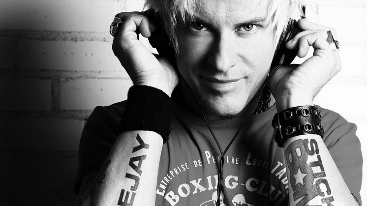 VDJ STICKY BOMB ansluter till The Royal Homecoming som officiell Party Starter