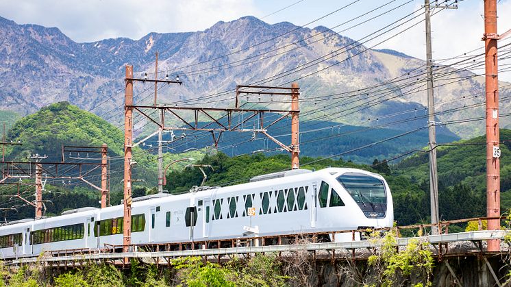 Introduction of Special Fees for Limited Express Trains During Peak and Low-demand Periods on Saturday, March 15, 2025 Reserved SL/DL seat fees to be modified and flat-rate system for children to be introduced