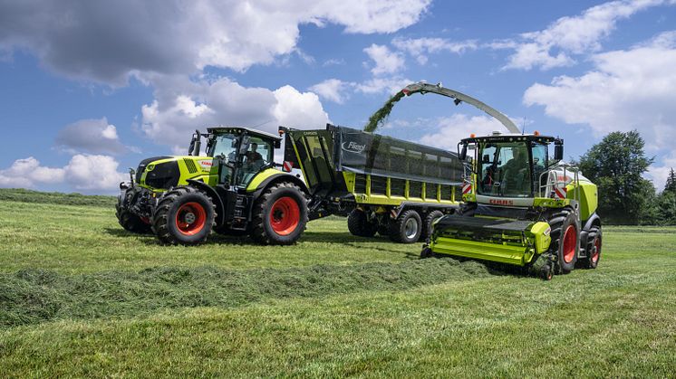 Innovative Innovative new features for the JAGUAR from CLAAS set new standards for added customer value in terms of productivity, economy and comfort.