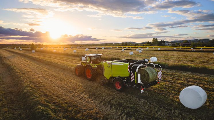 Höjd ribba för prestanda och hållbarhet: CLAAS presenterar nya ROLLANT 630 RC UNIWRAP