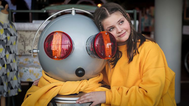 Vår sjarmerende robot ISAK, gleder seg til å hilse på besøkende under høstferien! Foto: Dan Uneken/NTM