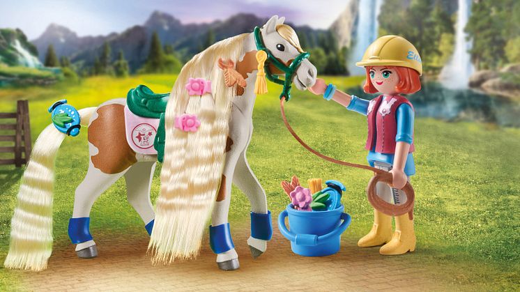 Neue Abenteuer in der PLAYMOBIL-Pferdewelt „Horses of Waterfall“