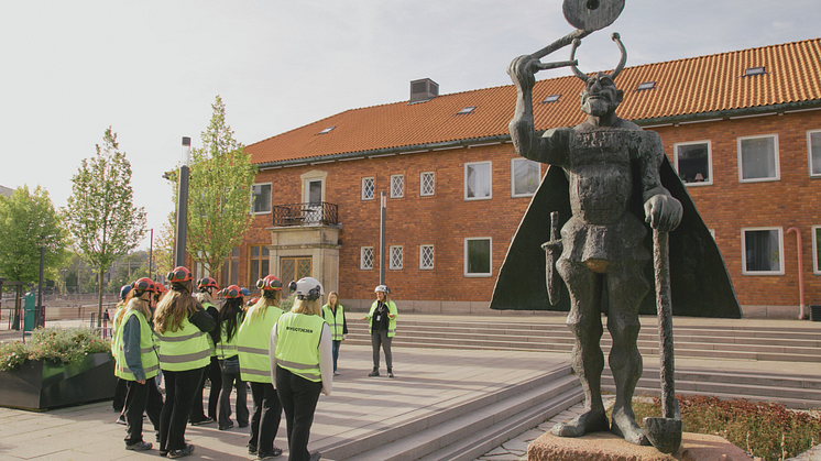 Byggsandra i unikt samarbete med Fasadgruppen, Skanska och Sh bygg för att locka fler tjejer till byggbranschen