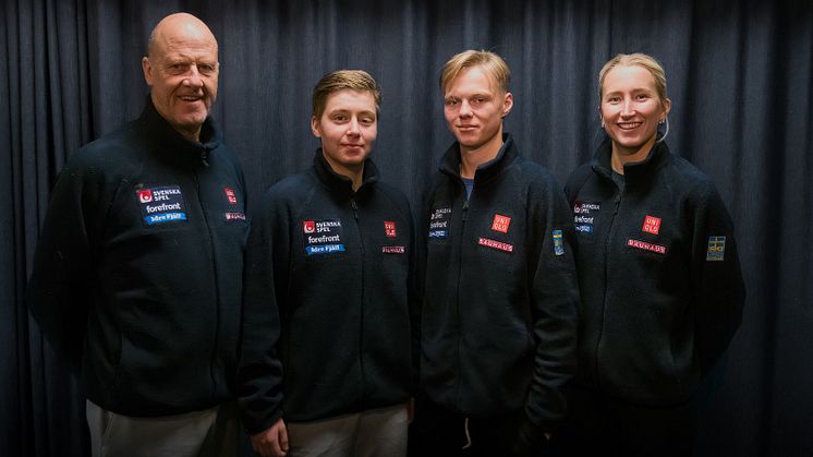 Det svenska laget på World University Games, Från vänster, Fripps Andersson, Elis Lundholm, Vincent Adriansson och Moa Gustafson.