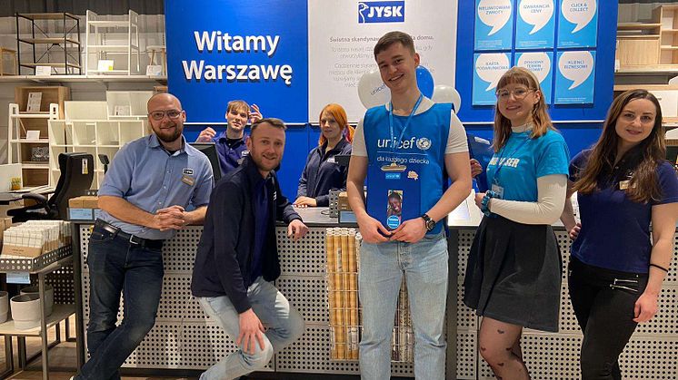 JYSK ponownie udostępnia sklepy fundriserom UNICEF Polska