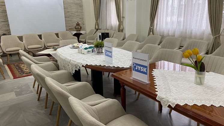Η JYSK χορήγησε 60 πολυθρόνες στην Ελληνική Εταιρεία νόσου Alzheimer και συγγενών διαταραχών