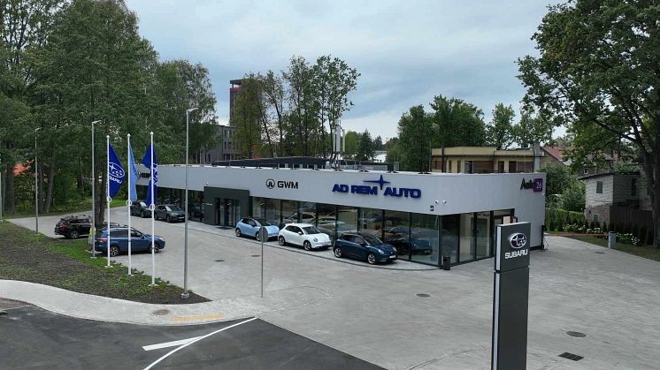 SUBARU paplašina darbību Latvijā: atvērts jauns autosalons Rīgā