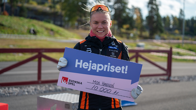 Moa Hansson vann Svenska Spel Summer Tour och får därmed skänka Hejapriset på 10 000 kronor till sin moderklubb.