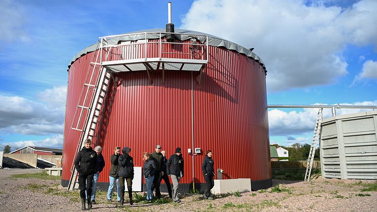 Besök på en biogasanläggning på en gård i Skåne.