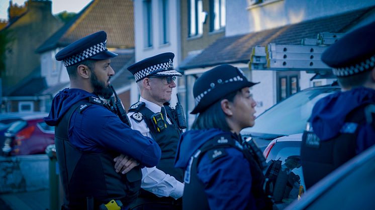 Commissioner Sir Mark Rowley at an early morning arrest in Sutton