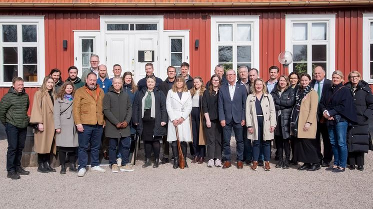 Den 19 mars delades diplom ut till representanter från företagen som skrivit under klimatavtalet. Gänget hade samlats på Erikstorp tillsammans med bland annat Torkild Strandberg (Kommunstyrelsens ordförande) och Pernilla Anderberg (Stadsdirektör).