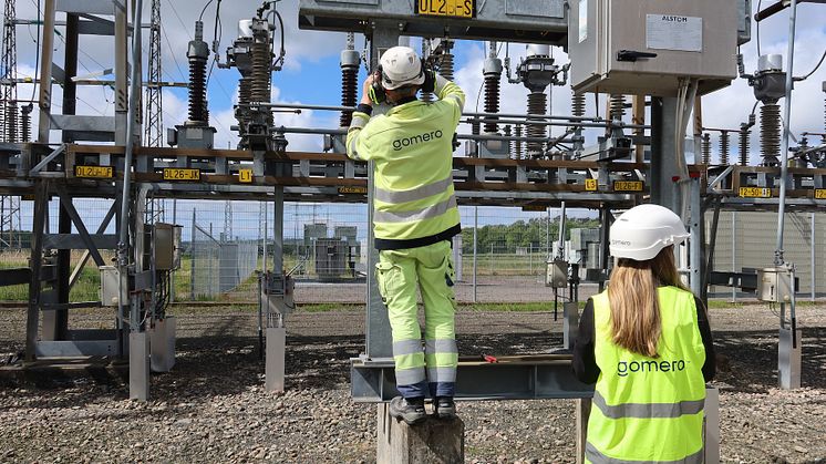 Smart Grids and Cybersecurity