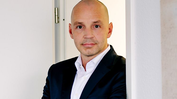 Ingo vom Hoff gestaltet New Business bei RM Rudolf Müller Medien. Foto: Nicole Wahl – Fotografie Bonn