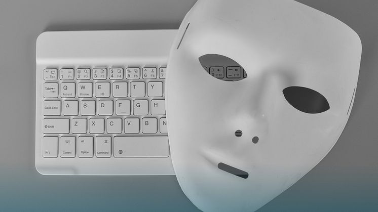 Tagnentbord och vit mask Foto: Istock