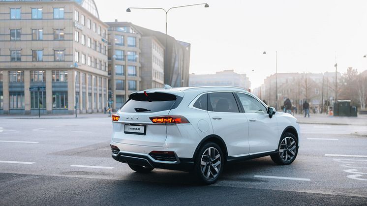 Savā klasē jaudīgākā plug-in hibrīda GWM WEY 03 tirdzniecība sākas šopiektdien.
