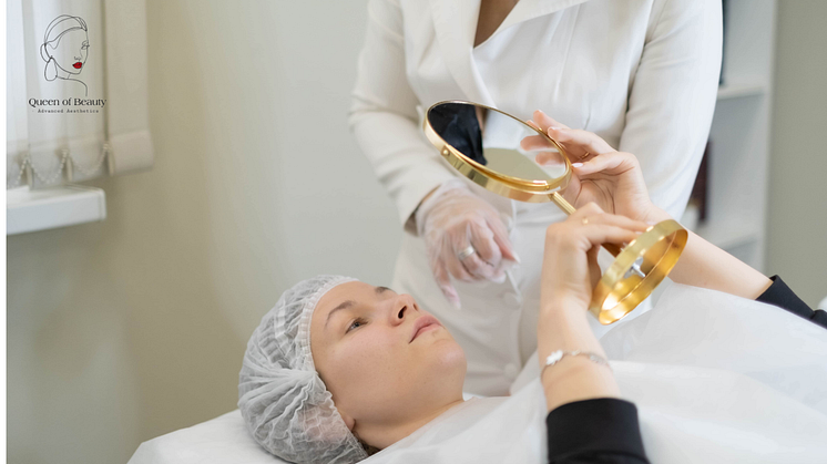 Queen of Beauty offers Collagen Luxury Lift for elasticity enhancement and reducing aging signs. 