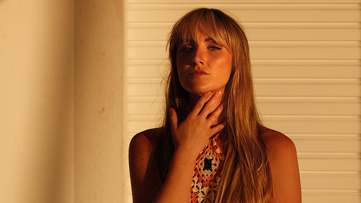 Flora Summers - MQ