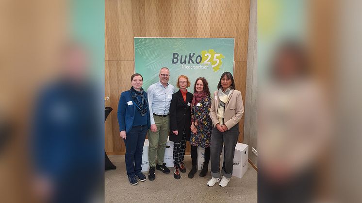 Dr.in Anna Decker, Dr. Niels Logemann, Prof.in Dr.in Monika Angela Budde, Prof.in Dr.in Margit Stein und Dr.in Kirsten Rusert.