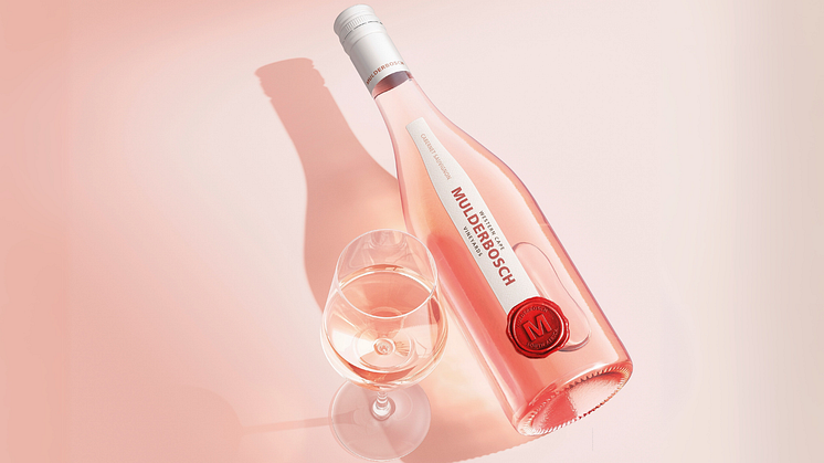 Mulderbosch succé-rosé firar årgång 2024 med ny design