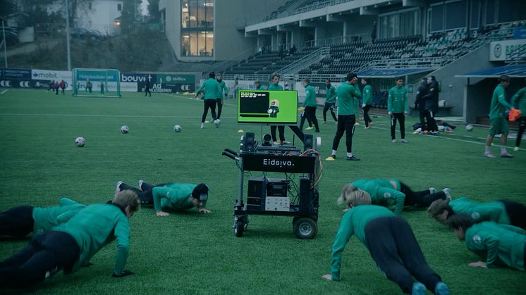 HamKam 2 og AI-treneren i aksjon.