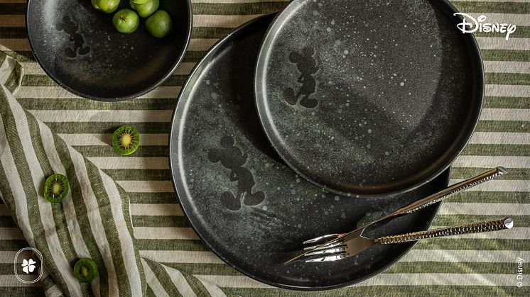 Mickey Mouse Midnight – en designklassiker som står sig över tid och blir en favorit i varje hem.