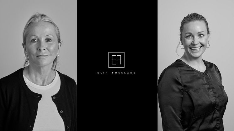 Svart-hvitt portrettbilde av Elin og Mari Fossland, med Elin Fossland Interiørdesign logo