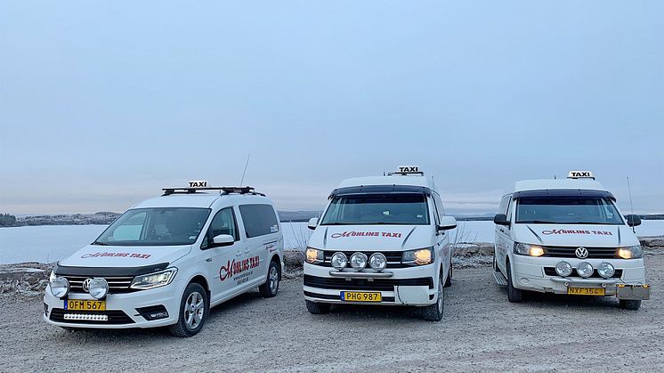 Sedan tidigare finns Skidbussen och boendetransfer - nu kompletteras transportlösningen på plats i Järvsö med taxiverksamhet över hela vintersäsongen. Foto: Mohlins Bussar