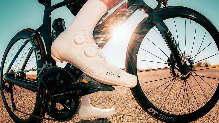 [Product News] Fizik Vega Carbon: A High-Performance Shoe for Elite Athletes