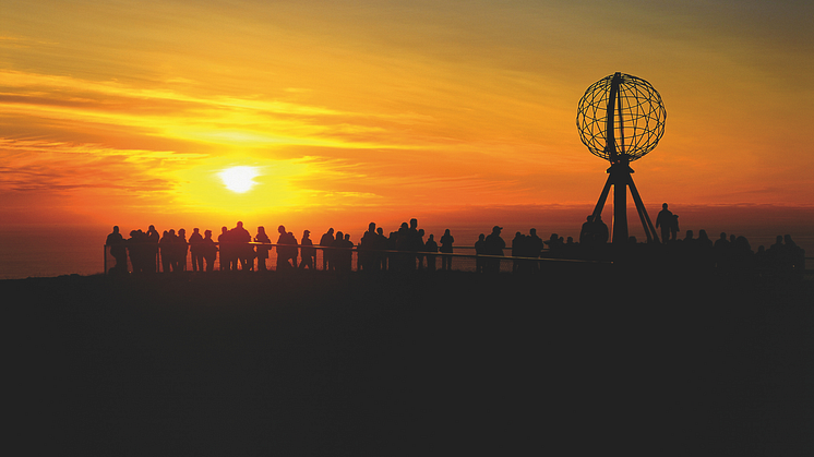 Best Places to See the Midnight Sun in Northern Norway – A Complete Guide