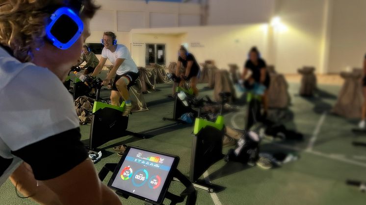 Nothing moves you like music and now, you can set your rides to tracks and playlists curated for fitness with the FitnessPlayer app integration.