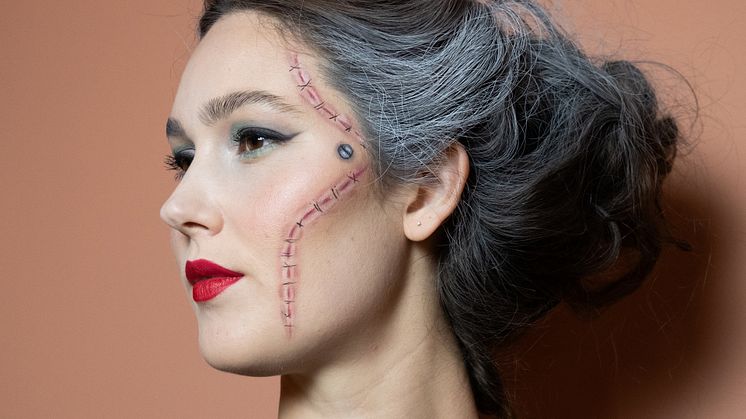 Create a Halloween look that’s quick, fun, and achievable with makeup from your beauty bag.