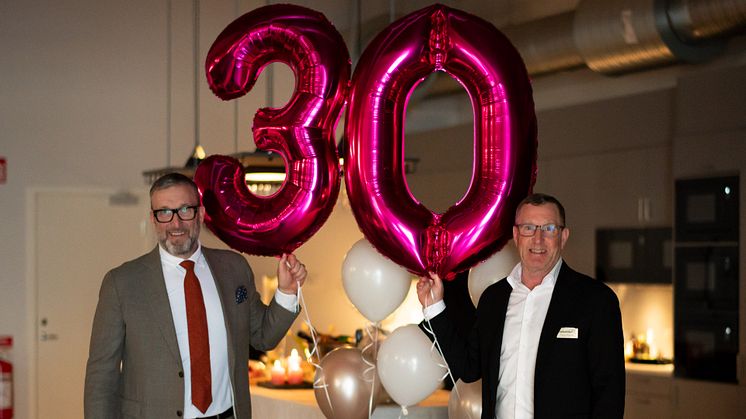 Tomas och Stefan Widerlöv firar 30 år med Mäklarfirman Widerlöv