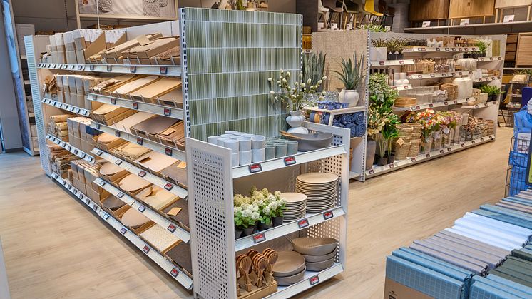JYSK opent compleet vernieuwde winkel in Grootebroek