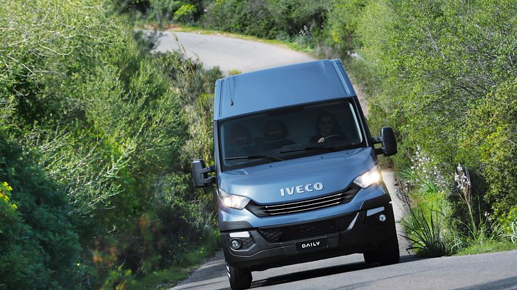 IVECO tilbyr en unik serviceavtale som sikrer kundene deres samme høye standard, uavhengig av om de kjører nye eller brukte nyttekjøretøy.