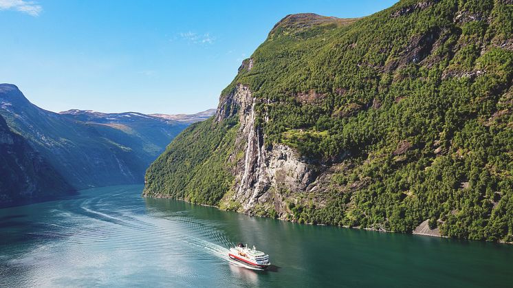 Hurtigruten's MS Nordlys. Photo: Agurtxane Concellon