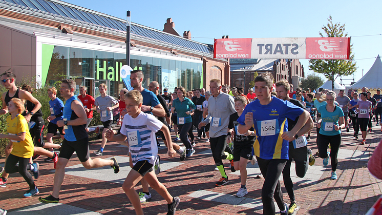 Läuferinnen und Läufer beim Start des Runners‘ Day im Jahr 2019 Bild: Bernd Kukuk / TH Wildau