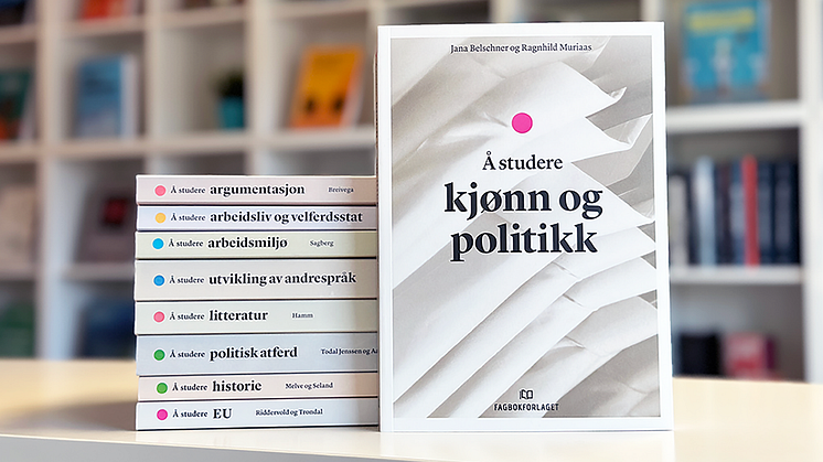 Å studere-serien består av lett tilgjengelige innføringsbøker skrevet av engasjerte og dyktige formidlere. 