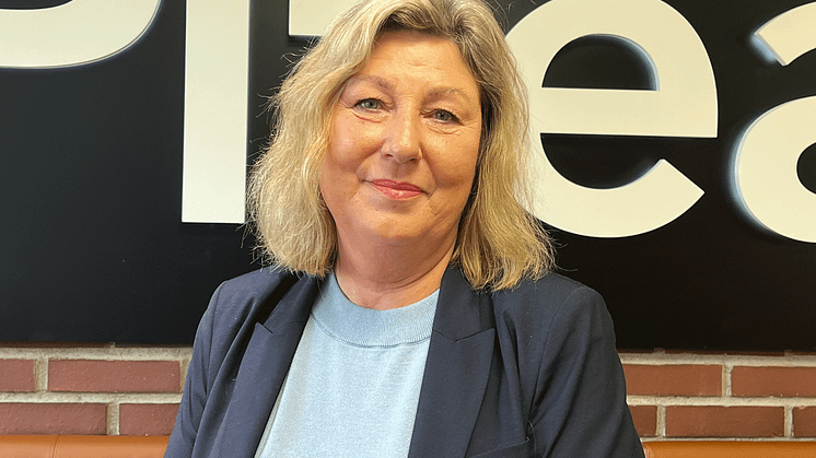 Yvette-MND.gif