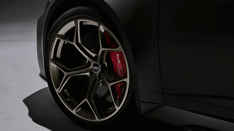 Audi RS 6 Avant performance (Nimbusgrå perleeffekt) gif