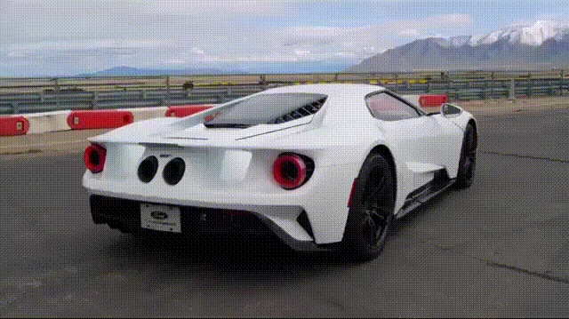 All-NewFordGT_Innovations_AnimatedGIF_02