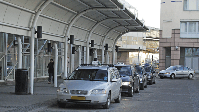 Förbättrad taxiservice vid Knutpunkten