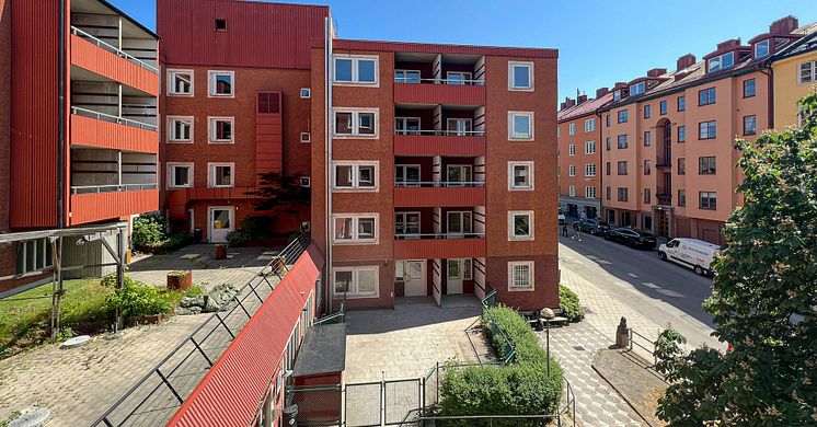 Fastigheten Vasen 3 i Vasastan, mot Kadettgatan.