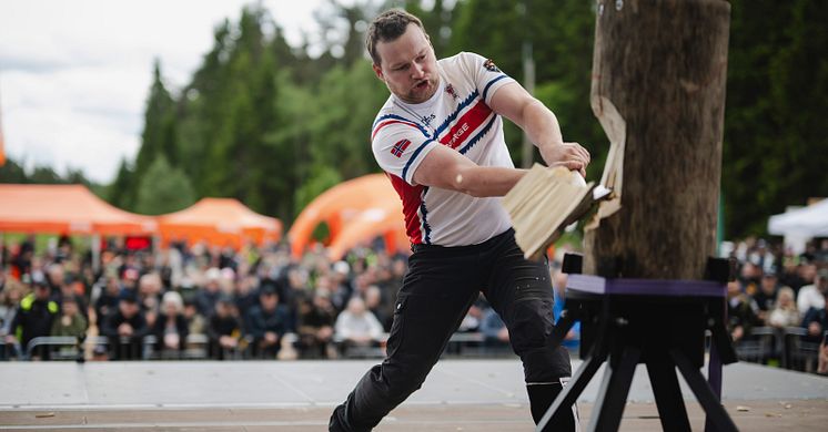 Vebjørn Sønsteby sikret en imponerende sølvmedalje under årets Nordiske Mesterskap i STIHL TIMBERSPORTS®.