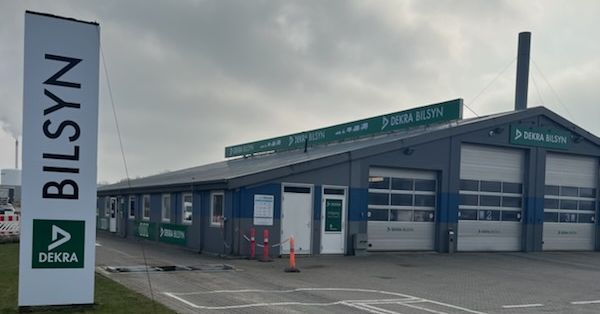 Bilsynshallerne i Slagelse og Helsingør er blevet udvalgt til at repræsentere DEKRA ved dette års Auto Awards
