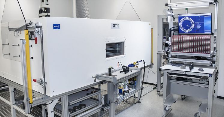 The 2-ton dead load testing machine impresses with its load cell magazine, full automation and digital connection to the Mine